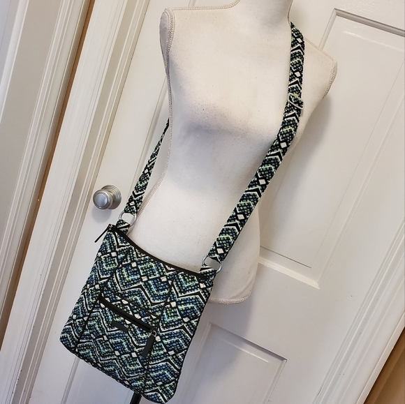 EC Vera Bradley Retired Pattern "Rain Forest" Hipster Crossbody Colorful - Picture 1 of 8